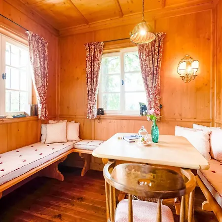 By Ammersee Nature Retreat, Cleaning Included