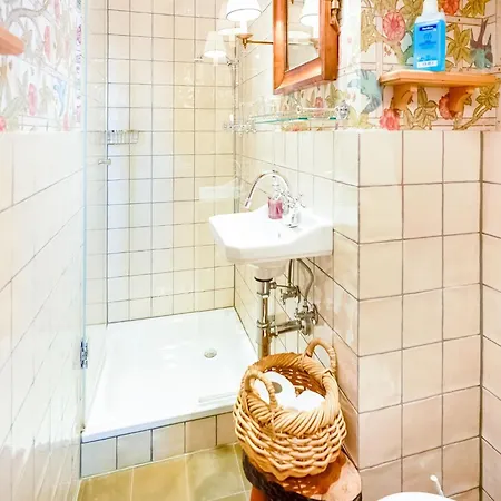 By Ammersee Nature Retreat, Cleaning Included