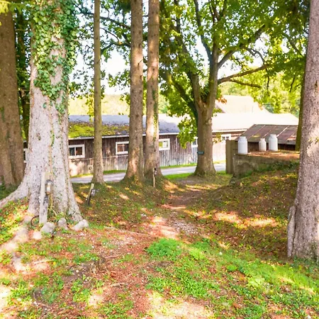 By Ammersee Nature Retreat, Cleaning Included Ferienhaus